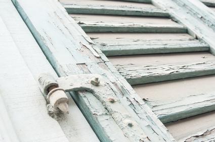 RESTORING YOUR WOODEN WINDOW HAS BECOME A REAL HEAD-SCRATCHER? PLEASE READ THIS POST!